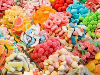 గుండె ఆకారాలు, గులాబీలు మరియు అక్షర అంశాలు